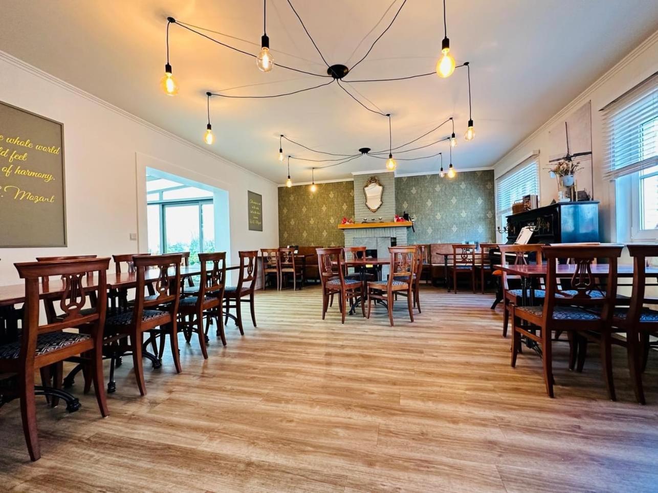 'T Mozarthuys Villa Lo-Reninge Ngoại thất bức ảnh